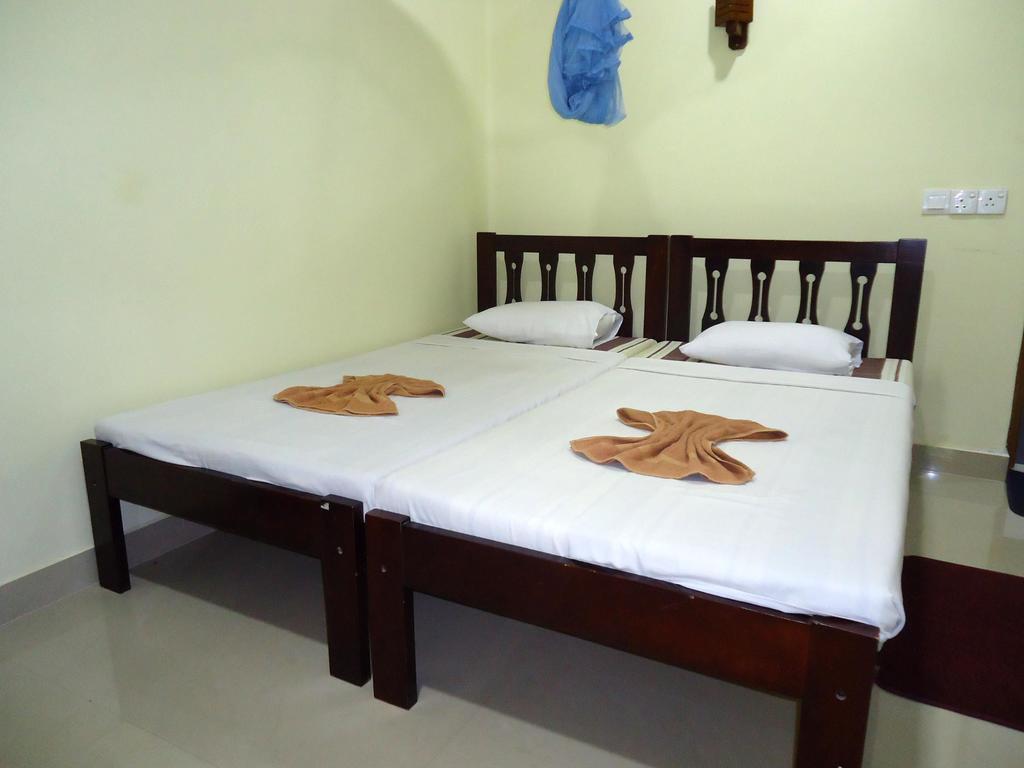 Green Woods Guest Kandy Ngoại thất bức ảnh