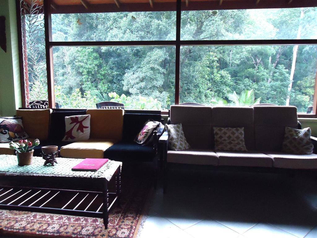 Green Woods Guest Kandy Ngoại thất bức ảnh