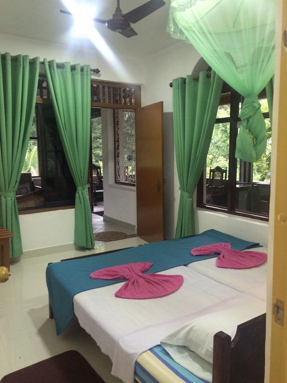 Green Woods Guest Kandy Ngoại thất bức ảnh