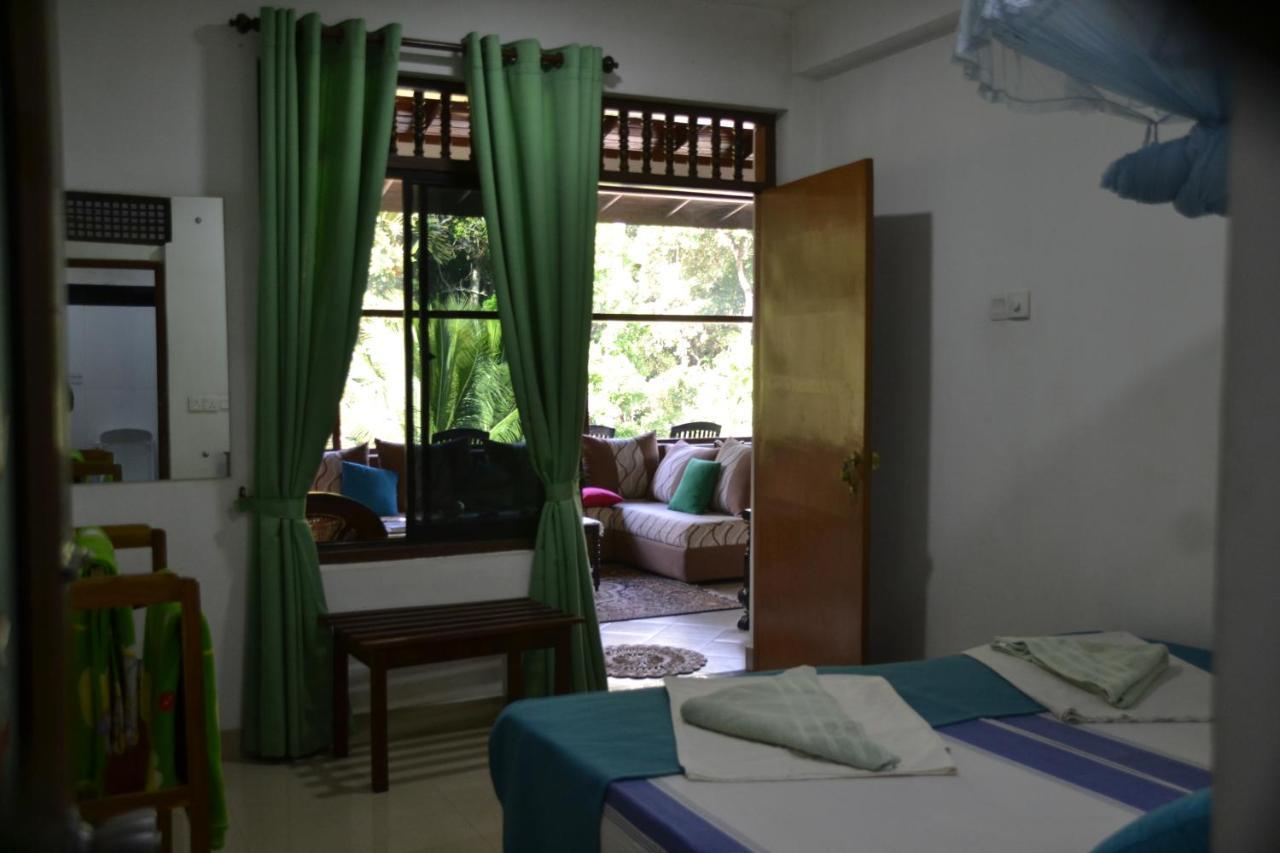 Green Woods Guest Kandy Ngoại thất bức ảnh