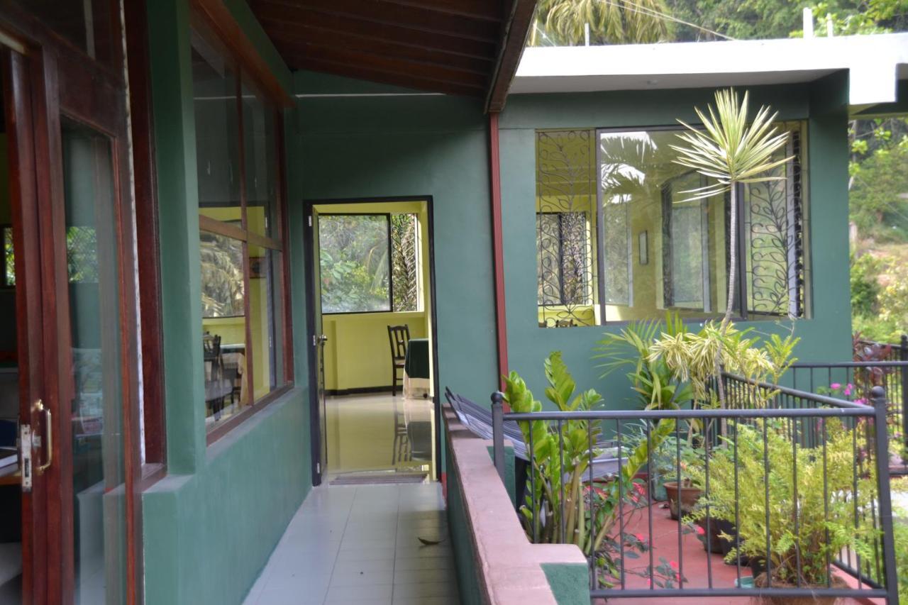 Green Woods Guest Kandy Ngoại thất bức ảnh