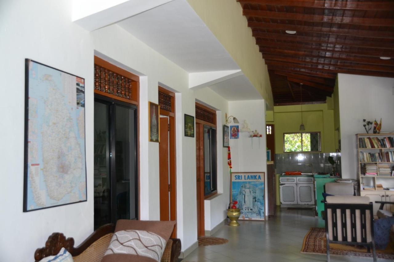 Green Woods Guest Kandy Ngoại thất bức ảnh